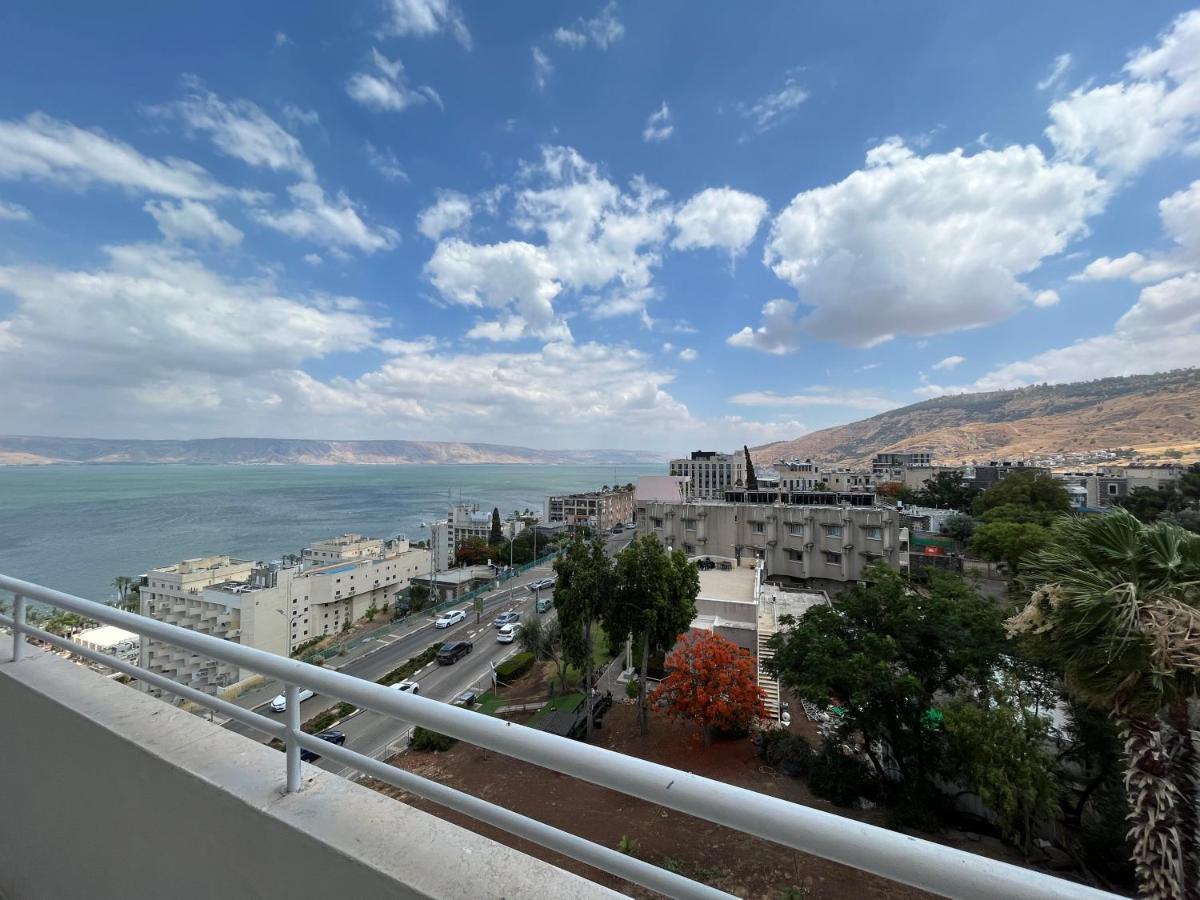 דירת נופש טבריה Apartment Bagian luar foto